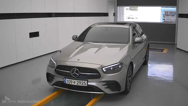 MERCEDES-BENZ E220D 4MATIC AMG 2022