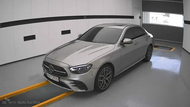 MERCEDES-BENZ E220D 4MATIC AMG 2022