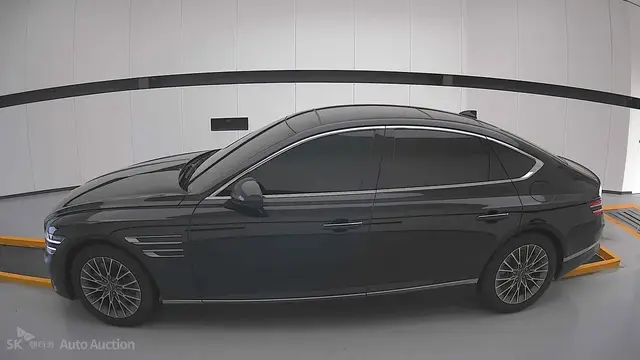 GENESIS G80 GASOLINE 2022