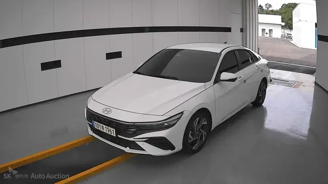 HYUNDAI AVANTE 2025