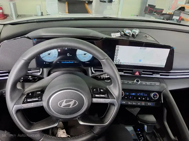 HYUNDAI AVANTE 2025