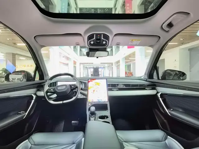GEELY BOYUE L LUXURY 2023