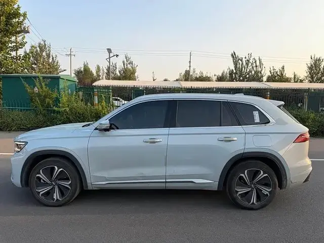 GEELY XINGYUE L EXTENDED-RANGE ELECTRIC 2022
