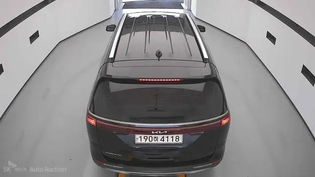 KIA CARNIVAL NOBLESSE 2023