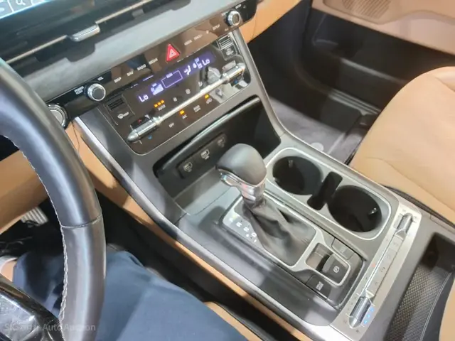 KIA CARNIVAL PRESTIGE 2022