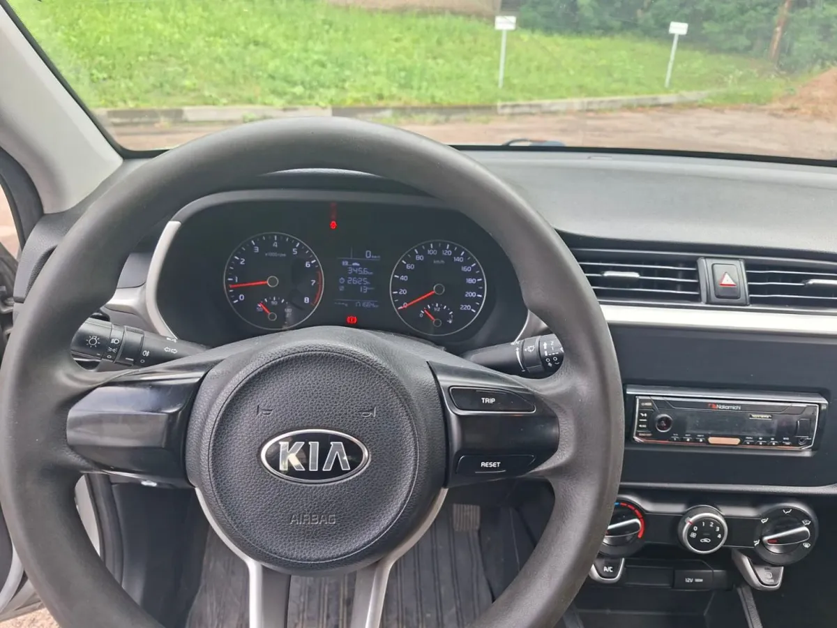KIA RIO 2020