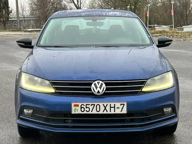 VOLKSWAGEN JETTA 2017