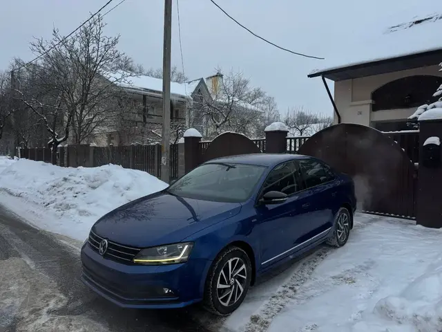 VOLKSWAGEN JETTA 2017