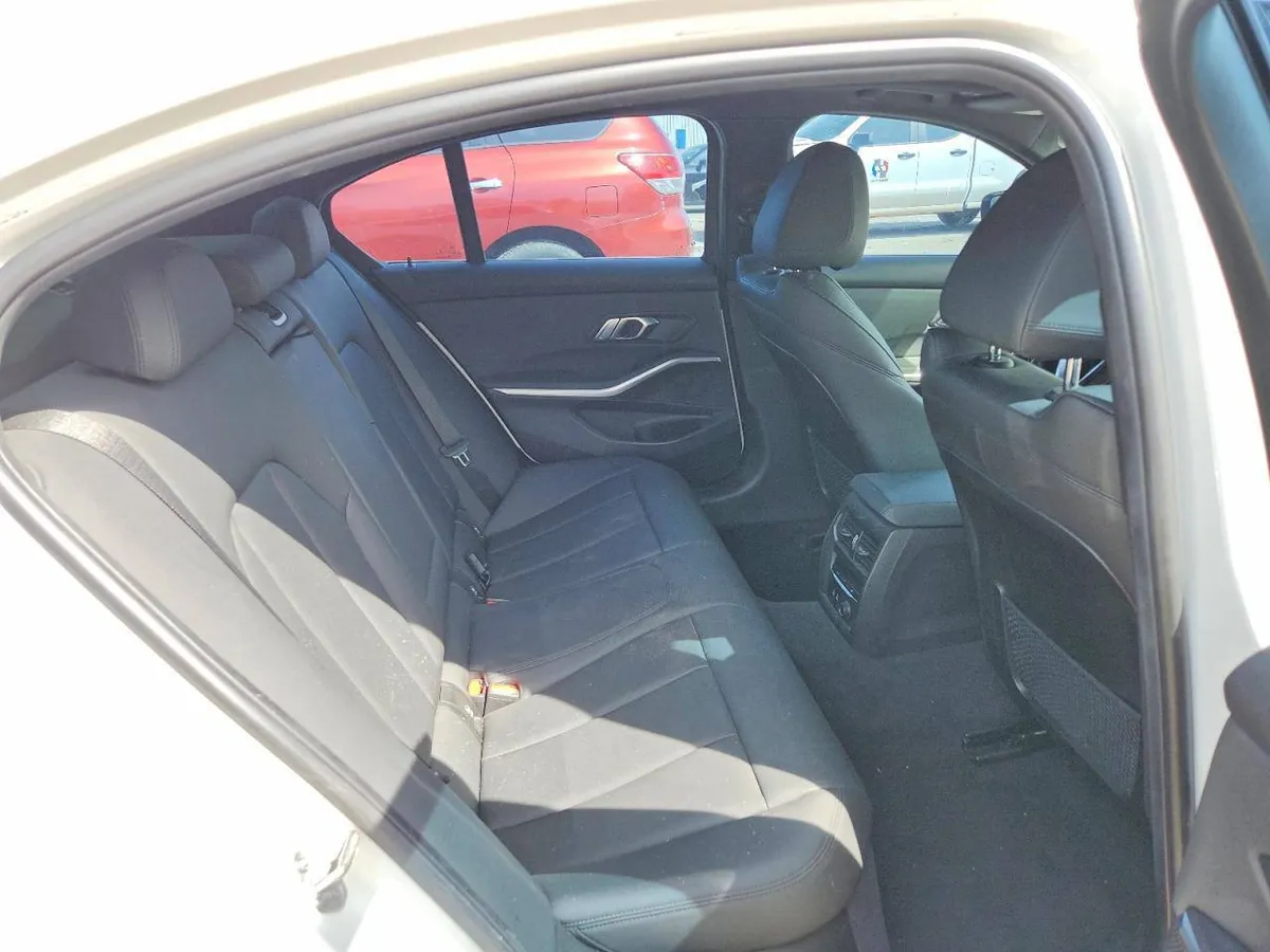 BMW 3 SERIES 2019