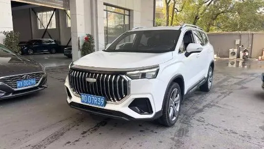 GEELY OKAVANGO 2022