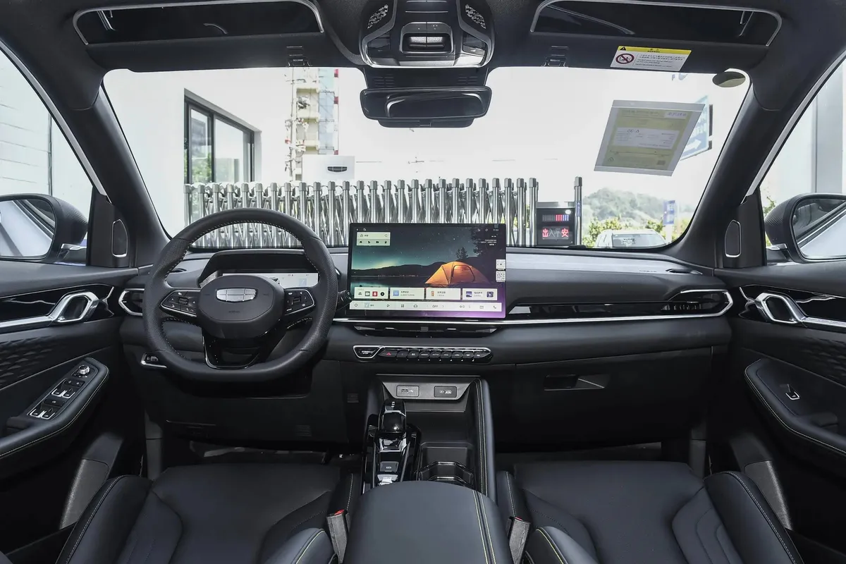 GEELY BINYUE 2026