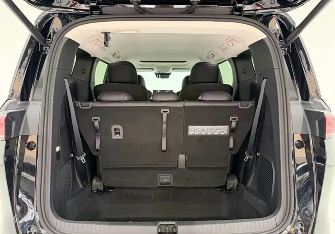 BYD M9 MPV КЛИМАТ-КОНТРОЛЬ ПАНОРАМНАЯ КРЫША КРУИЗ-КОНТРОЛЬ КАМЕРЫ 360 ЭЛЕКТРОПРИВОД СИДЕНИЙ 2025
