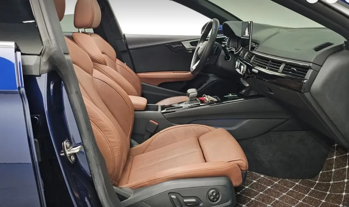 AUDI A5 КЛИМАТ-КОНТРОЛЬ КРУИЗ-КОНТРОЛЬ ПАНОРАМНАЯ КРЫША 2021