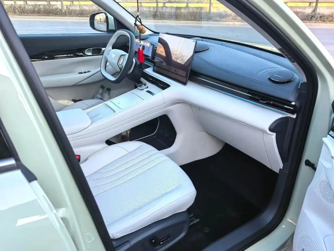 GEELY E5 2024