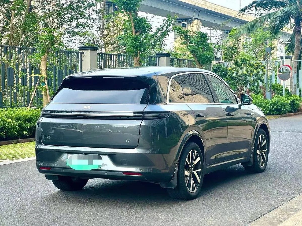 LI AUTO L7 PRO 2024