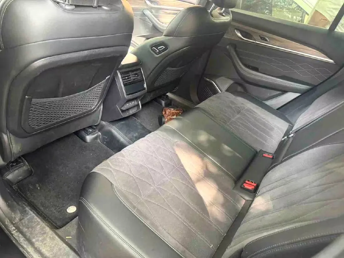 GEELY XINGYUE L 2025