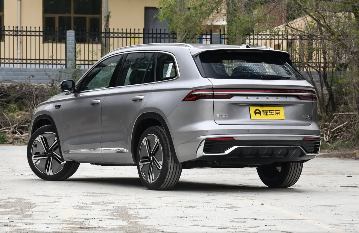 GEELY MONJARO 2026