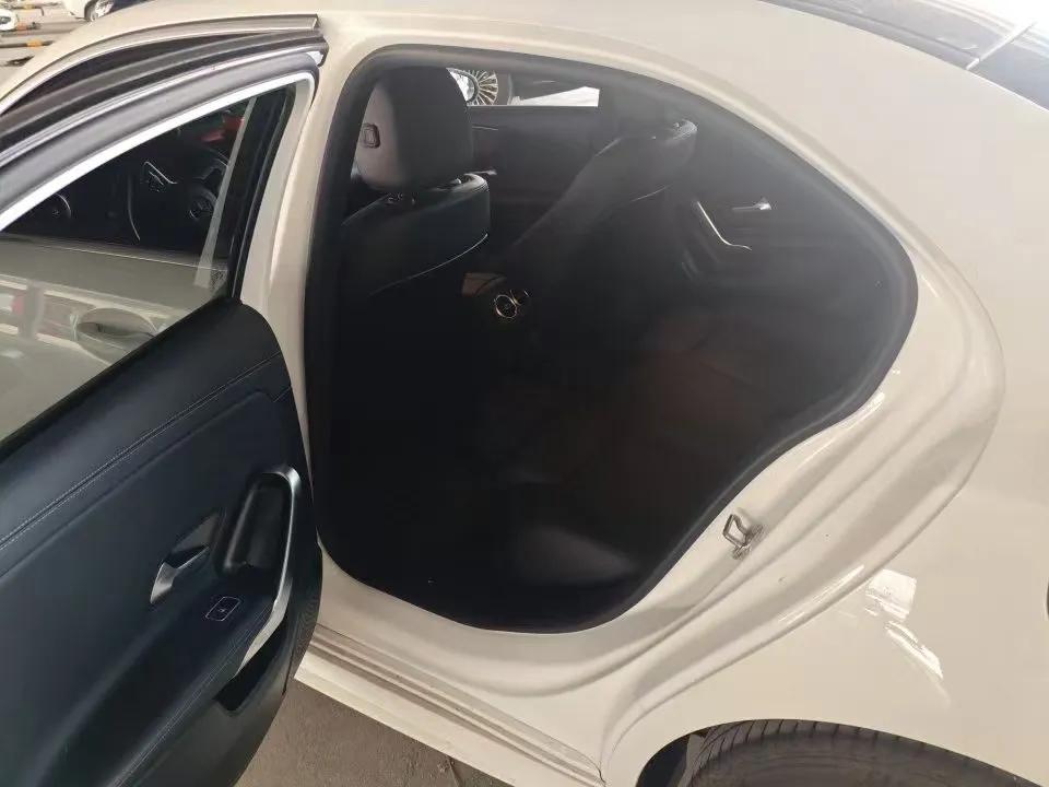 MERCEDES-BENZ A-CLASS BENZ A180 L 2022