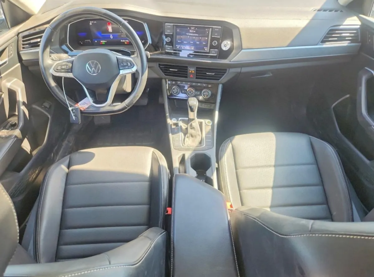 VOLKSWAGEN JETTA 2022