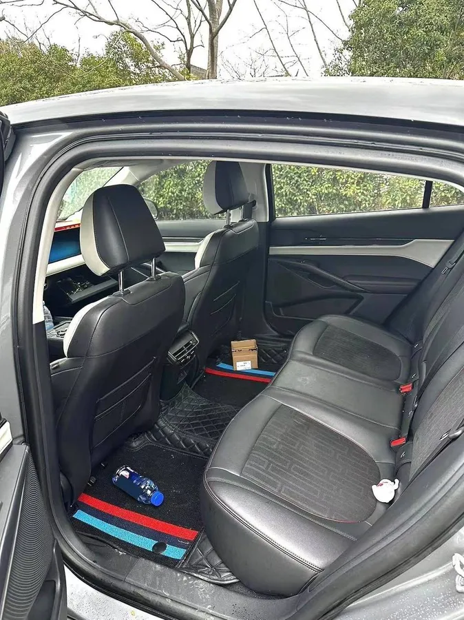 FORD MONDEO LUXURY 2022