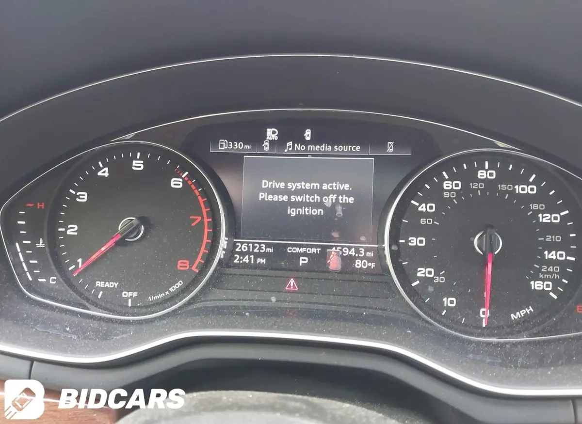 AUDI A4 PREMIUM 2023