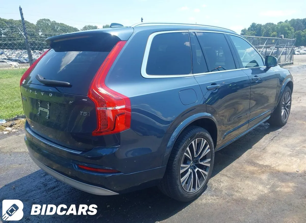 VOLVO XC90 T5 MOMENTUM 2022