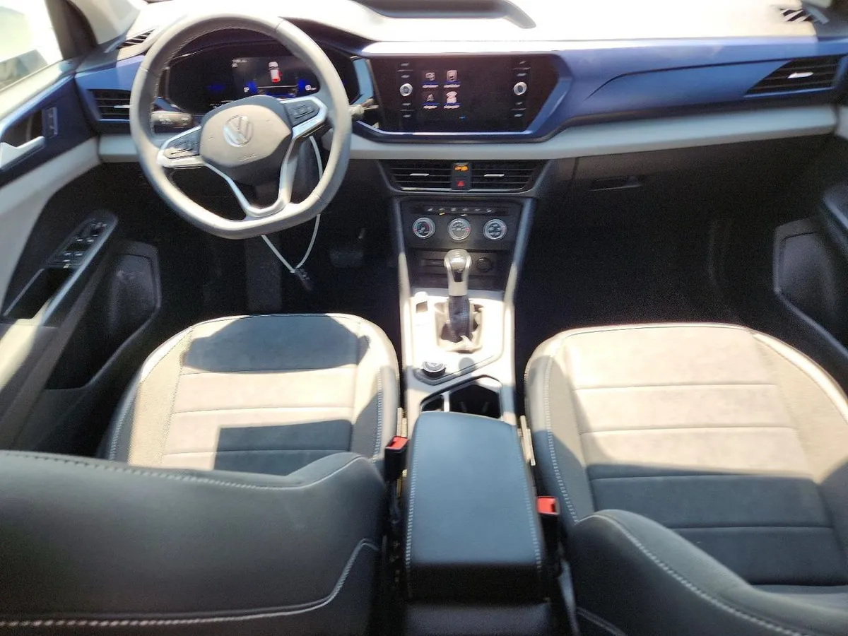 VOLKSWAGEN TAOS SE 2022