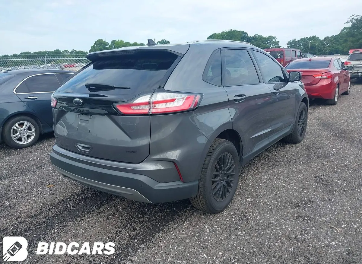 FORD EDGE SEL ЦВЕТ СЕРЫЙ 2022
