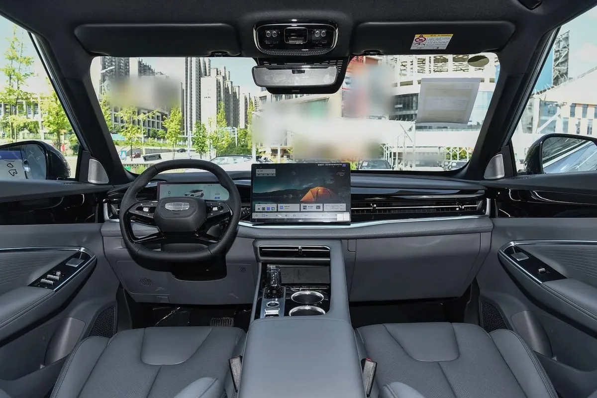 GEELY BOYUE 1.5T MEIHAO EDITION (ПРЕДМАКСИМАЛЬНАЯ ВЕРСИЯ) 2026