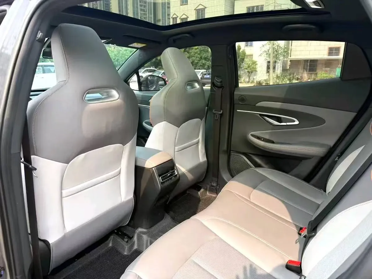 CHANGAN UNI 1.5T PREMIUM EDITION 2022