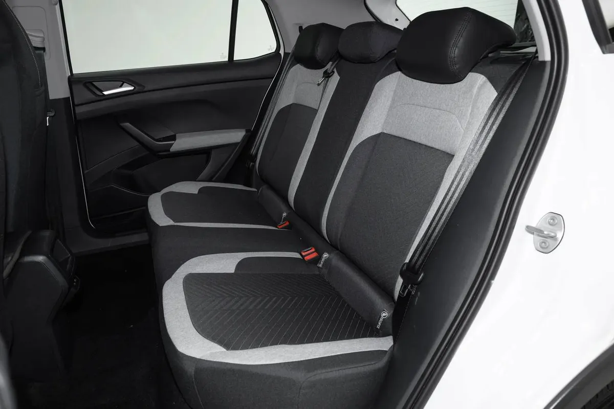 VOLKSWAGEN THARU 1.5L ELITE EDITION 2026