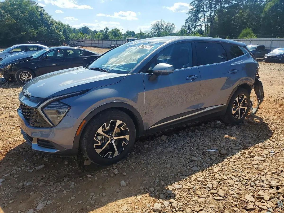 KIA SPORTAGE EX 2023