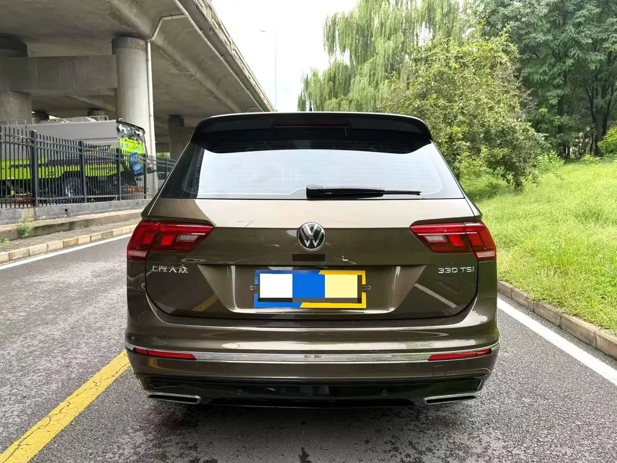 VOLKSWAGEN TIGUAN L 2.0TSI 330TSI 2WD R LINE PREMIUM EDITION 2021