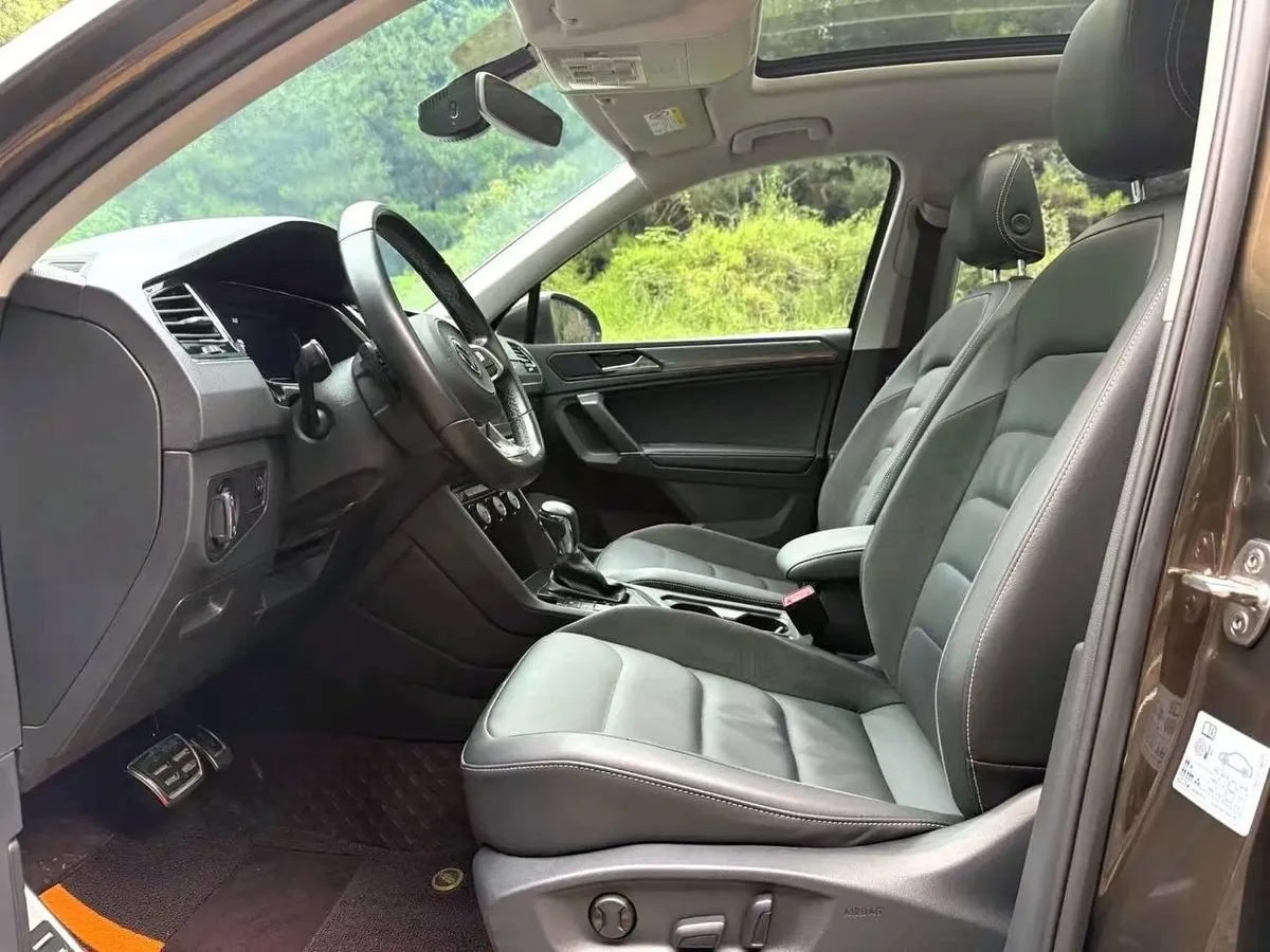 VOLKSWAGEN TIGUAN L 2.0TSI 330TSI 2WD R LINE PREMIUM EDITION 2021