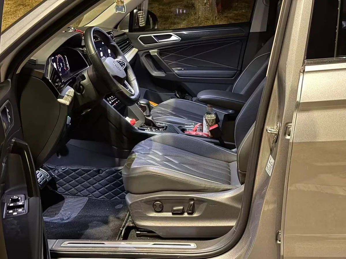 VOLKSWAGEN TIGUAN L 2.0TSI 330TSI 2WD R LINE PREMIUM EDITION 2021