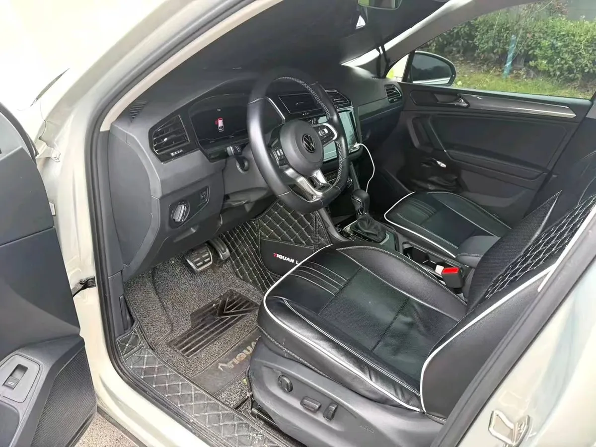 VOLKSWAGEN TIGUAN L 2.0TSI 330TSI 2WD R LINE PREMIUM EDITION 2021