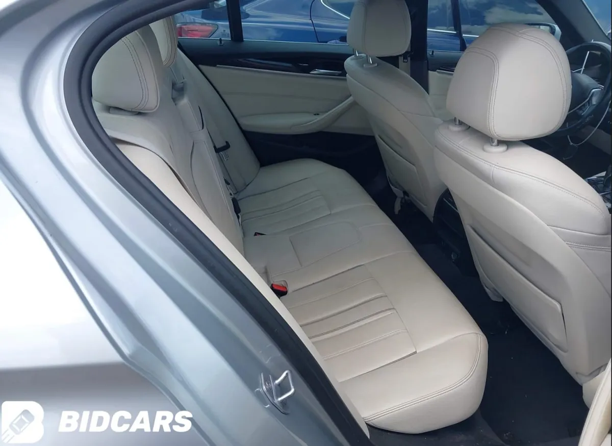 BMW 5 SERIES 2017
