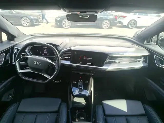 AUDI Q4 E-TRON 50 QUATTRO 2024