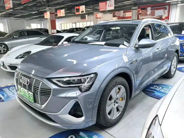 AUDI E-TRON 50 QUATTRO LUXURY 2023
