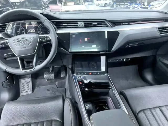 AUDI E-TRON 50 QUATTRO LUXURY 2023