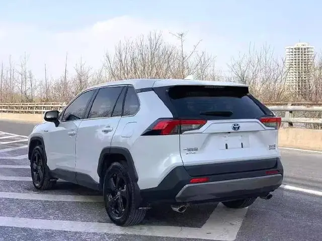 TOYOTA RAV4 HYBRID 2 2022