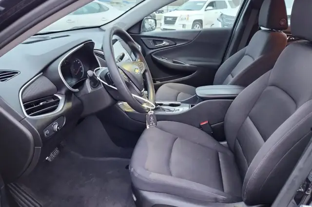 CHEVROLET MALIBU 2023