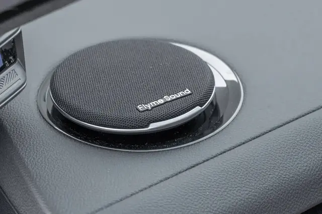 GEELY GALAXY STARSHINE 8 2025