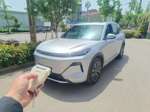 GEELY GALAXY STARSHIP 7 2024
