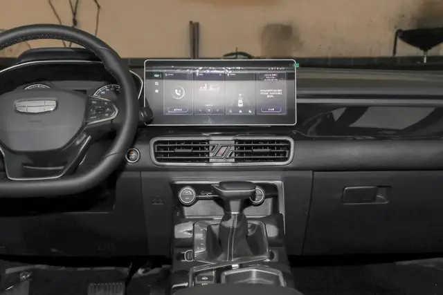 GEELY BINYUE 2025