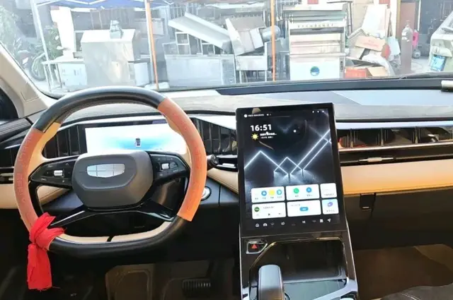 GEELY BOYUE L КЛИМАТ-КОНТРОЛЬ ПАНОРАМНАЯ КРЫША КРУИЗ-КОНТРОЛЬ КАМЕРЫ 360 ЭЛЕКТРОПРИВОД СИДЕНИЙ 2023