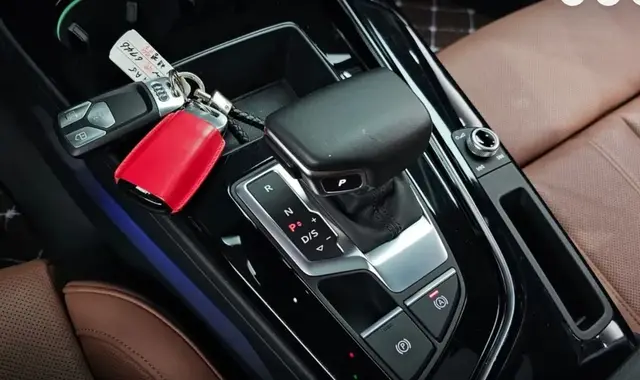 AUDI A5 КЛИМАТ-КОНТРОЛЬ КРУИЗ-КОНТРОЛЬ ПАНОРАМНАЯ КРЫША 2021