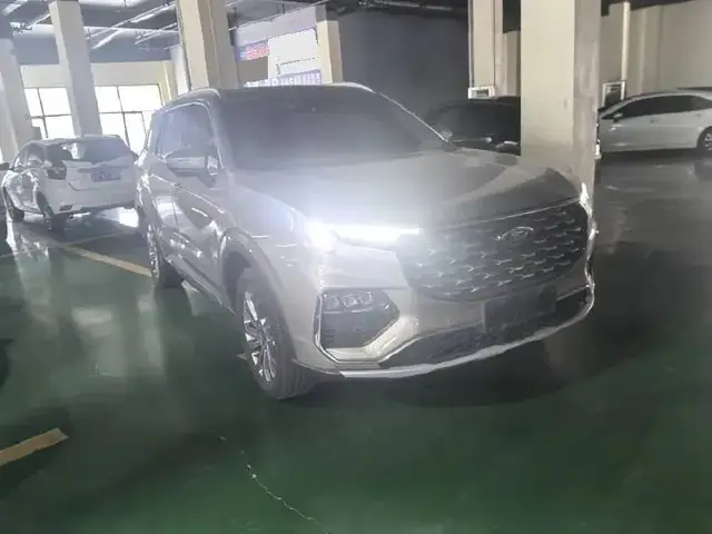 FORD EQUATOR PREMIUM 2021