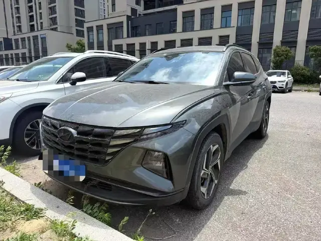 HYUNDAI TUCSON PREMIUM 2023