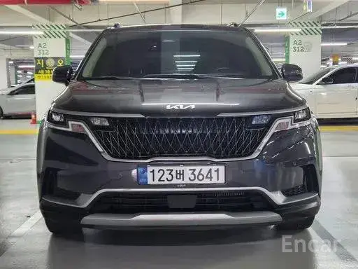 KIA CARNIVAL IV PRESTIGE 2023
